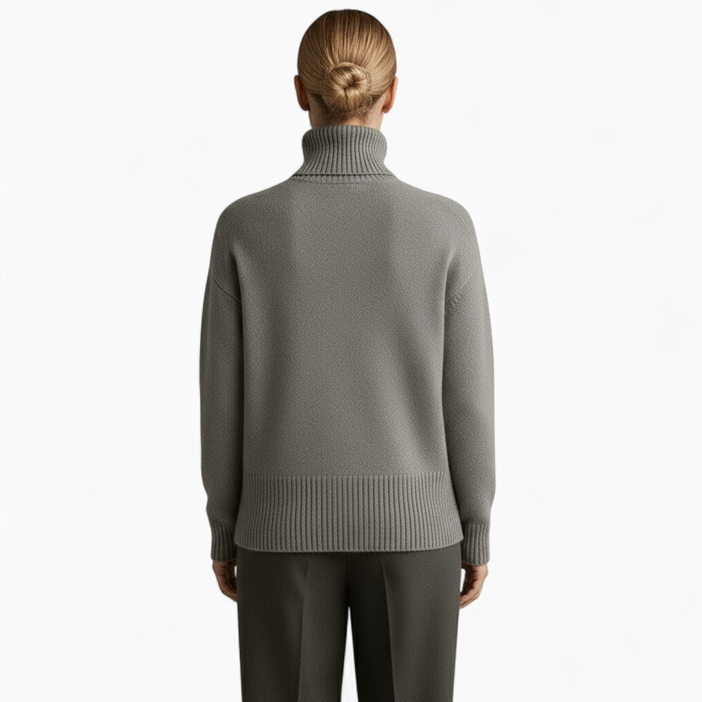 CLARA Loose Fit Cashmere Sweater