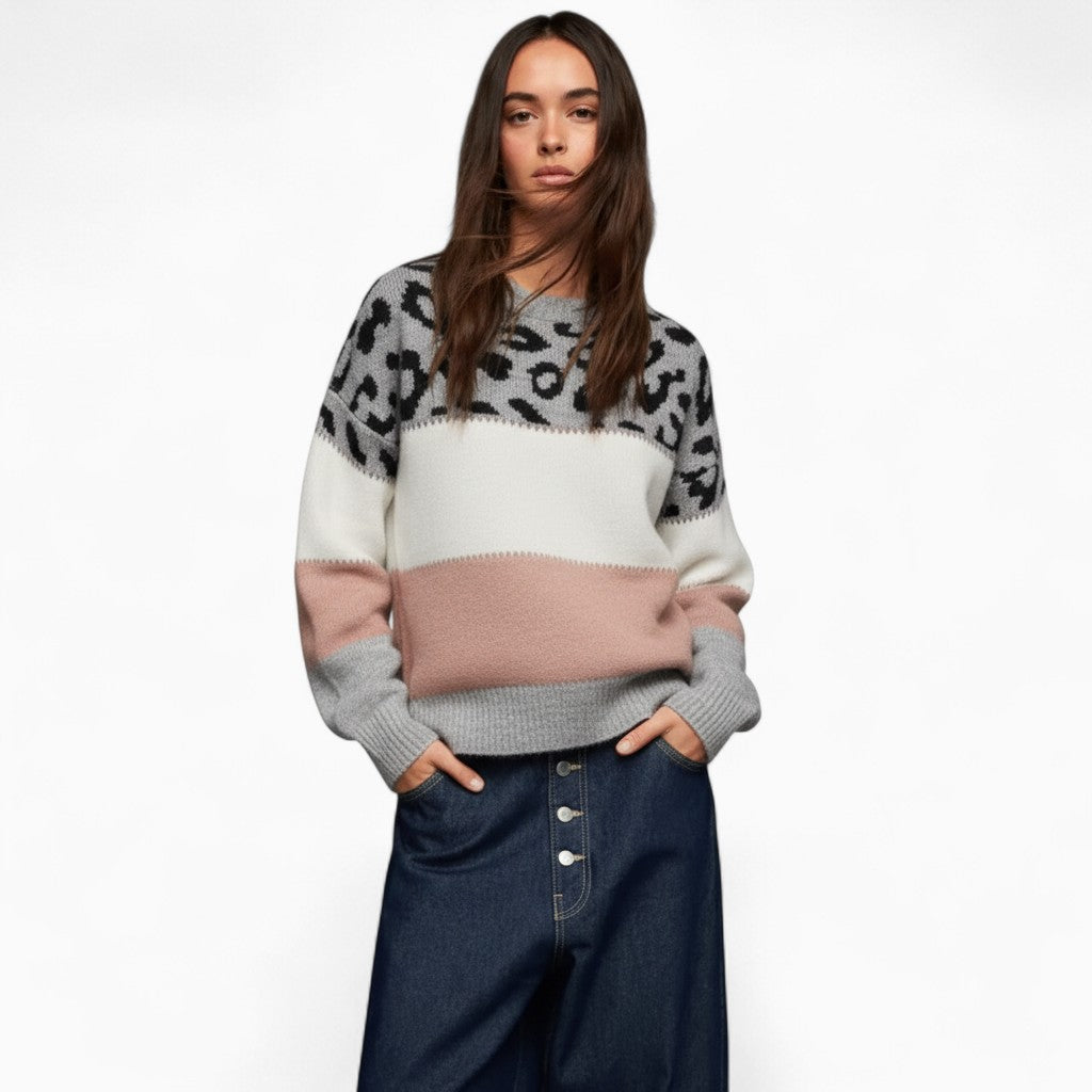 EMMA Loose Fit Leopard Sweater