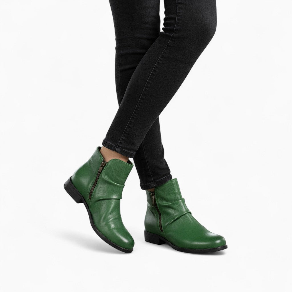MELINDA Retro Leather Chelsea Boots