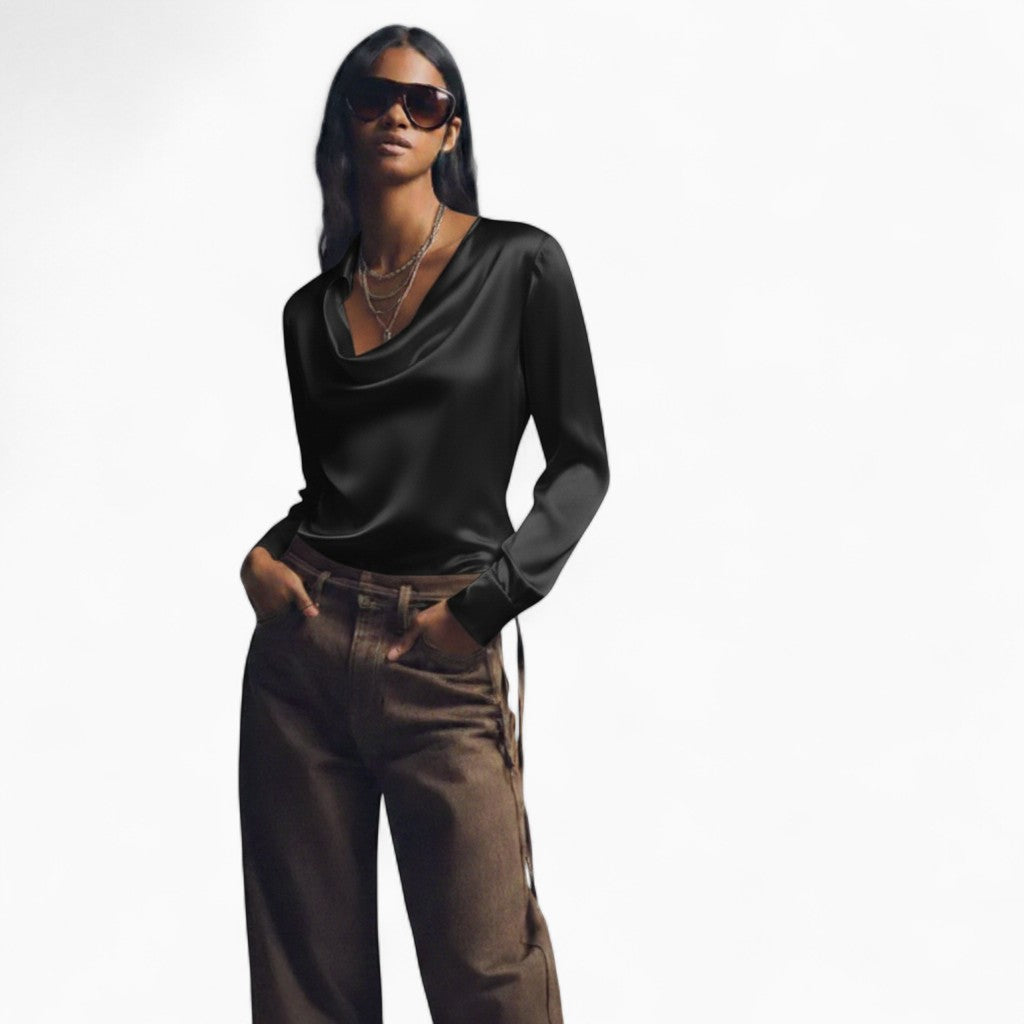 EMMA Slim Fit Button-Decorated Shirt