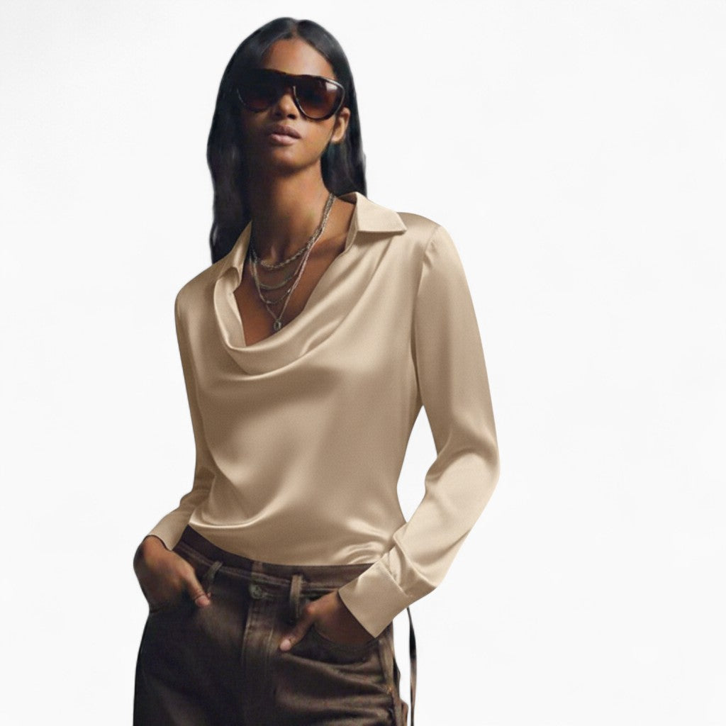 EMMA Slim Fit Button-Decorated Shirt